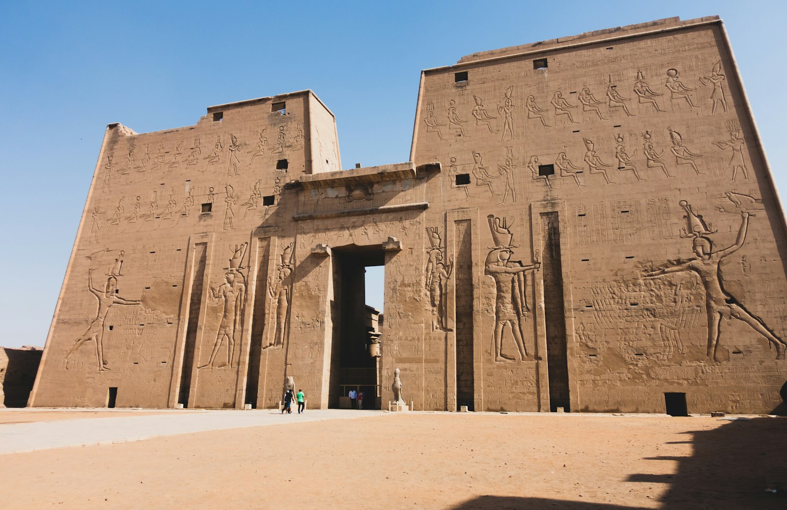 Luxor Temple gateway pylons